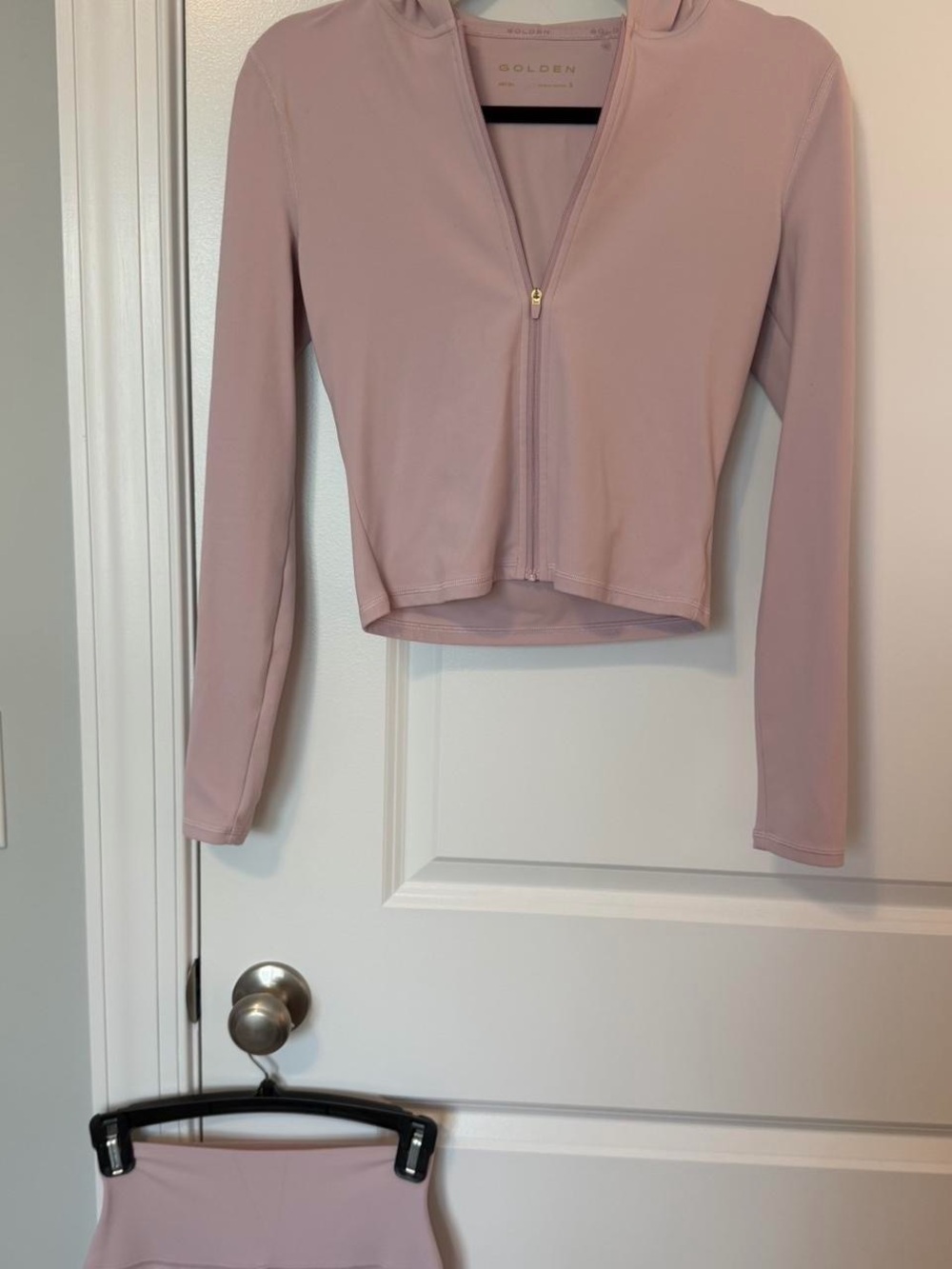 Aritzia Golden activewear set of jacket and leggings